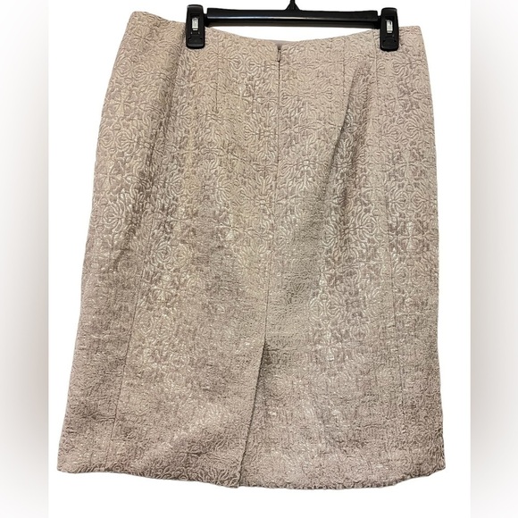 Ann Taylor pencil skirt size 10 - Picture 2 of 7